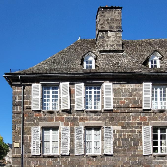 france/auvergne-rhone-alpes/vic-sur-cere/ancien-baillage