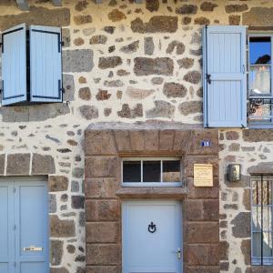 france/auvergne-rhone-alpes/vic-sur-cere/maison-coffinhal