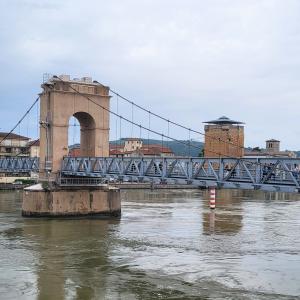 france/auvergne-rhone-alpes/vienne-france/pont-suspendu