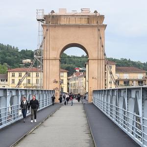france/auvergne-rhone-alpes/vienne-france/pont-suspendu