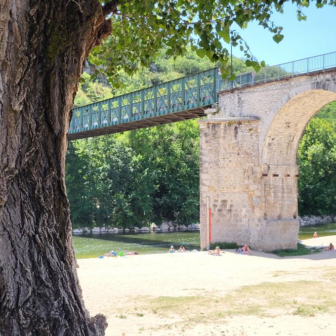 france/auvergne-rhone-alpes/vogue/plage
