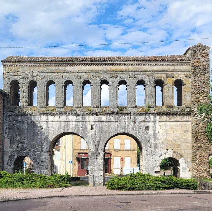 france/bourgogne-franche-comte/autun/porte-saint-andre