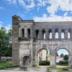 france/bourgogne-franche-comte/autun/porte-saint-andre
