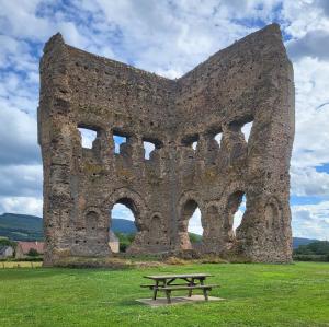 france/bourgogne-franche-comte/autun/temple-de-janus
