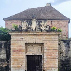 france/bourgogne-franche-comte/auxonne/porte-royale