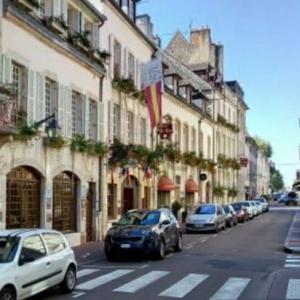 france/bourgogne-franche-comte/beaune/rue-maufoux