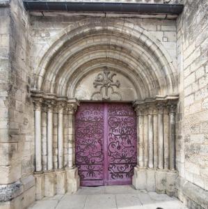 france/bourgogne-franche-comte/chablis/collegiale-saint-martin