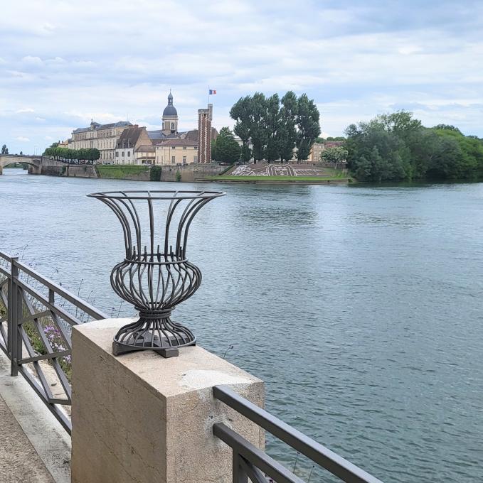 france/bourgogne-franche-comte/chalon-sur-saone/quais-de-saone