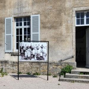 france/bourgogne-franche-comte/chateau-chalon/ecole-d-autrefois