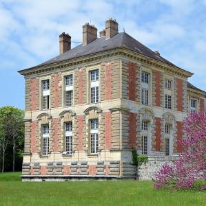 france/bourgogne-franche-comte/chateau-de-vallery