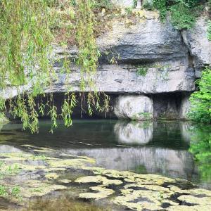 france/bourgogne-franche-comte/chatillon-sur-seine/source-de-la-douix