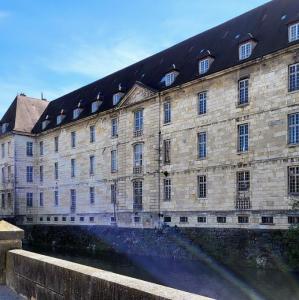 france/bourgogne-franche-comte/dole/la-charite