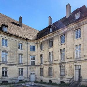 france/bourgogne-franche-comte/dole/musee-des-beaux-arts