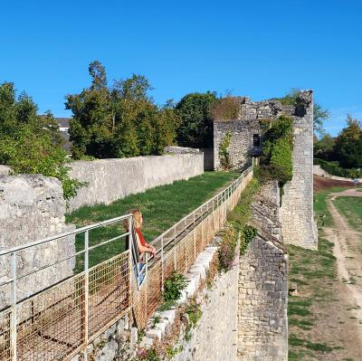france/bourgogne-franche-comte/la-charite-sur-loire/remparts-panorama