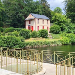 france/bourgogne-franche-comte/lac-des-settons
