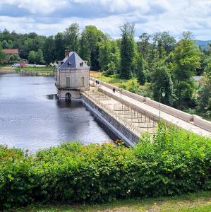 france/bourgogne-franche-comte/lac-des-settons