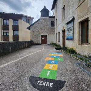 france/bourgogne-franche-comte/les-rousses/ecole-notre-dame-des-neiges