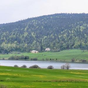 france/bourgogne-franche-comte/les-rousses/lac-des-rousses