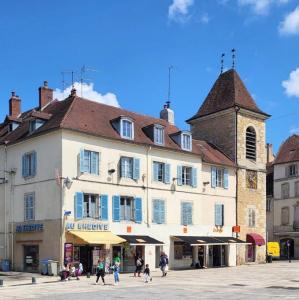 france/bourgogne-franche-comte/lons-le-saunier