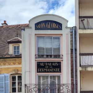 france/bourgogne-franche-comte/luxeuil-les-bains/rue-victor-genoux