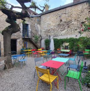 france/bourgogne-franche-comte/noyers-sur-serein