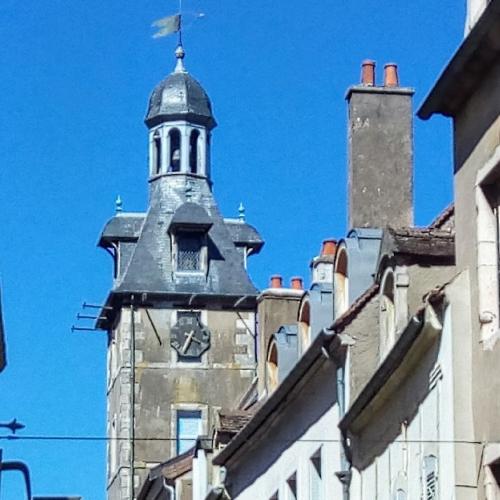 france/bourgogne-franche-comte/nuits-saint-georges/beffroi