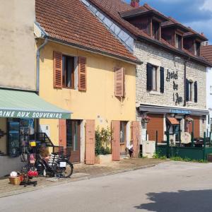 france/bourgogne-franche-comte/pont-de-poitte