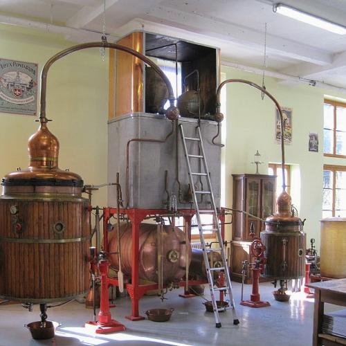 france/bourgogne-franche-comte/pontarlier/distillerie-les-fils-d-emile-pernot