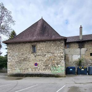 france/bourgogne-franche-comte/pontarlier/vieux-chateau