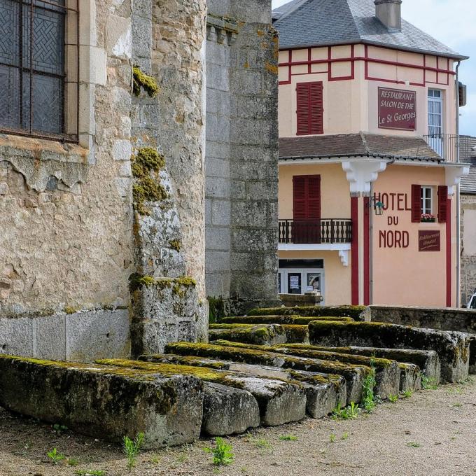 france/bourgogne-franche-comte/quarre-les-tombes