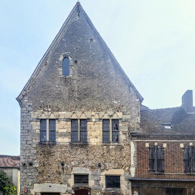 france/bourgogne-franche-comte/saint-julien-du-sault/maison-du-chapitre
