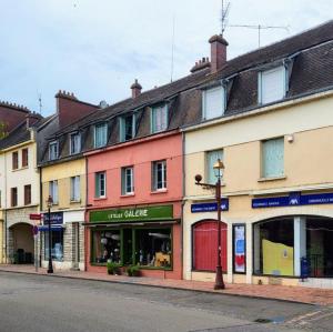 france/bourgogne-franche-comte/toucy