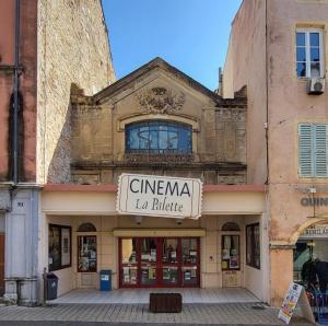 france/bourgogne-franche-comte/tournus/rue-de-la-republique