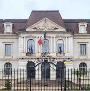 france/bourgogne-franche-comte/vesoul/hotel-de-ville