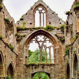 france/bretagne/abbaye-de-beauport