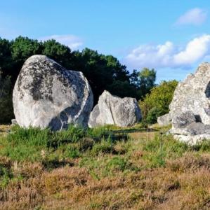 france/bretagne/carnac/menhirs-de-kermario