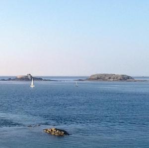 france/bretagne/dinard/promenade-du-clair-de-lune