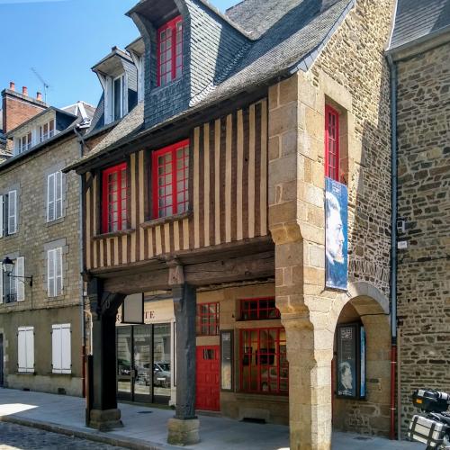 france/bretagne/fougeres/musee-emmanuel-de-la-villeon