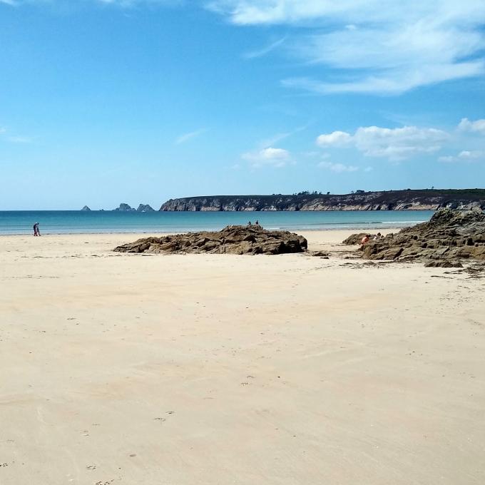 france/bretagne/plage-de-kersiguenou