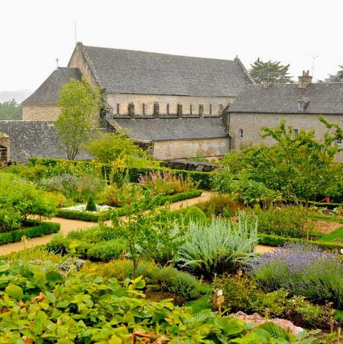 france/bretagne/plougastel-daoulas/abbaye-de-daoulas