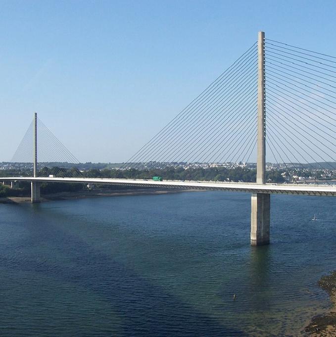 france/bretagne/pont-de-l-iroise