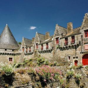 france/bretagne/pontivy/chateau-des-rohan