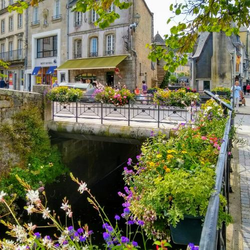 france/bretagne/quimper/ancien-pont-levis