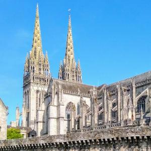 france/bretagne/quimper/cathedrale-saint-corentin