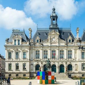 france/bretagne/vannes/mairie