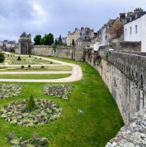 france/bretagne/vannes/remparts