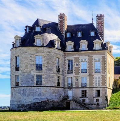 france/centre-val-de-loire/apremont-sur-allier/chateau-panorama
