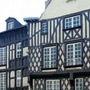 france/centre-val-de-loire/blois/rue-des-trois-clefs