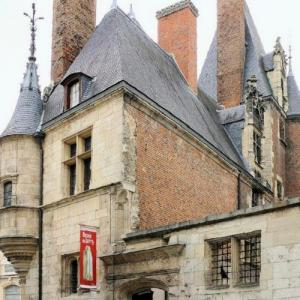 france/centre-val-de-loire/bourges/musee-du-berry