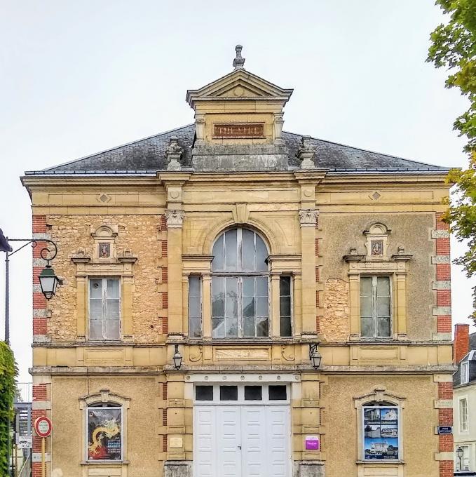 france/centre-val-de-loire/chateaudun/theatre-de-chateaudun